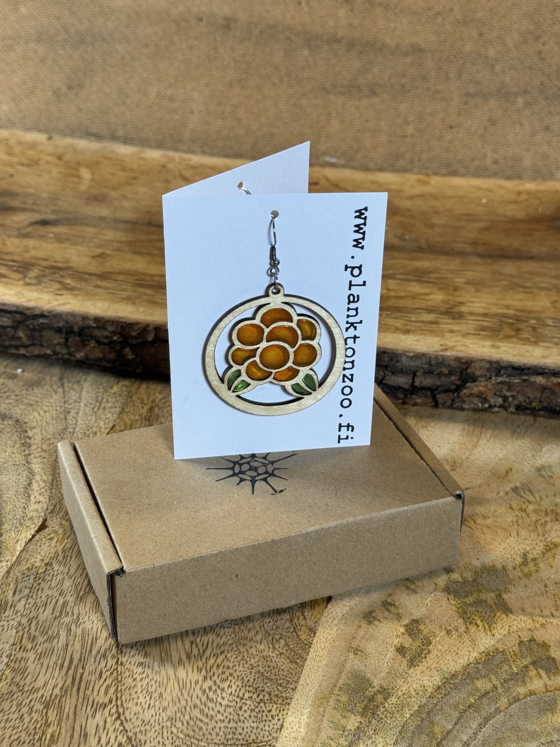 Cloudberry Earring, Wood, Resin, 2 pcs. - Image 3